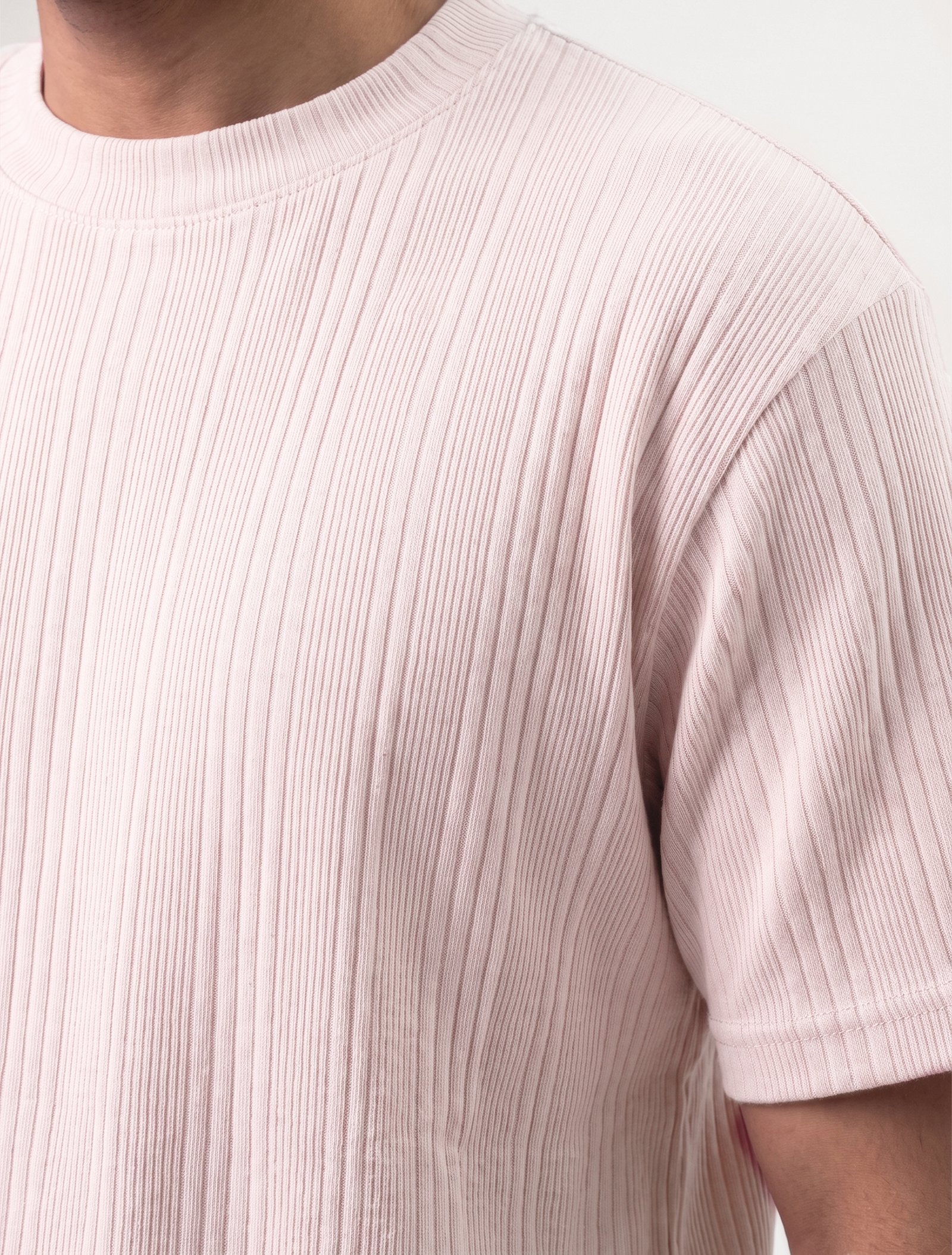 Textured T-shirt: Baby Pink - Image 2