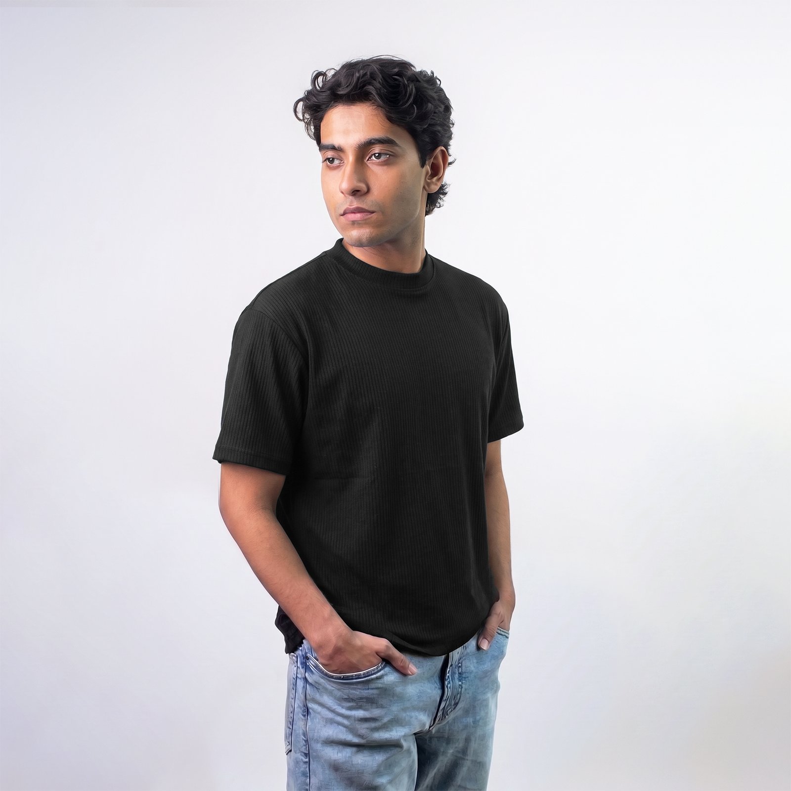 Textured T-shirt: Black